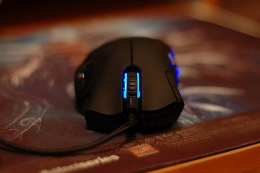 Игровое железо - «А говорили, что на мобильниках играется паршиво» - обзор Razer Naga