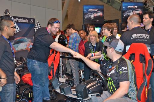 Need for Speed Shift 2: Unleashed - Фотоотчет с выставки PAX EAST. День второй.