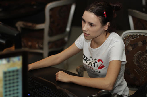 Miss Gamer - День четвертый: киберспорт - это не готовить торт!