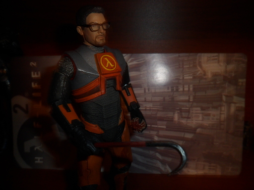 Обо всем - Gordon Freeman Action Figure - обзор