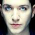 Kinopoisk.ru-brian-molko-737677--w--800